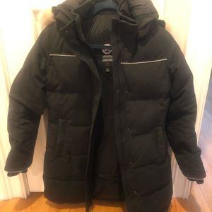 Kids Large Canada Goose Coat!